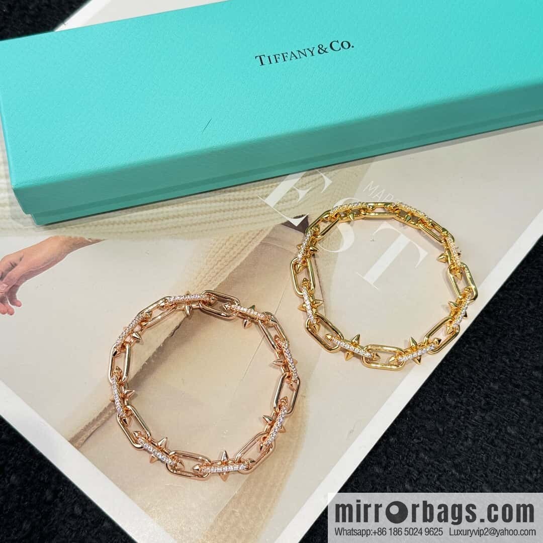 ❗️New ❗️ ☀️ Tiffany & co Tiffany Titan Jewelry Collection Tiffany Titan by Pharrell Williams Trident Necklace ☀️