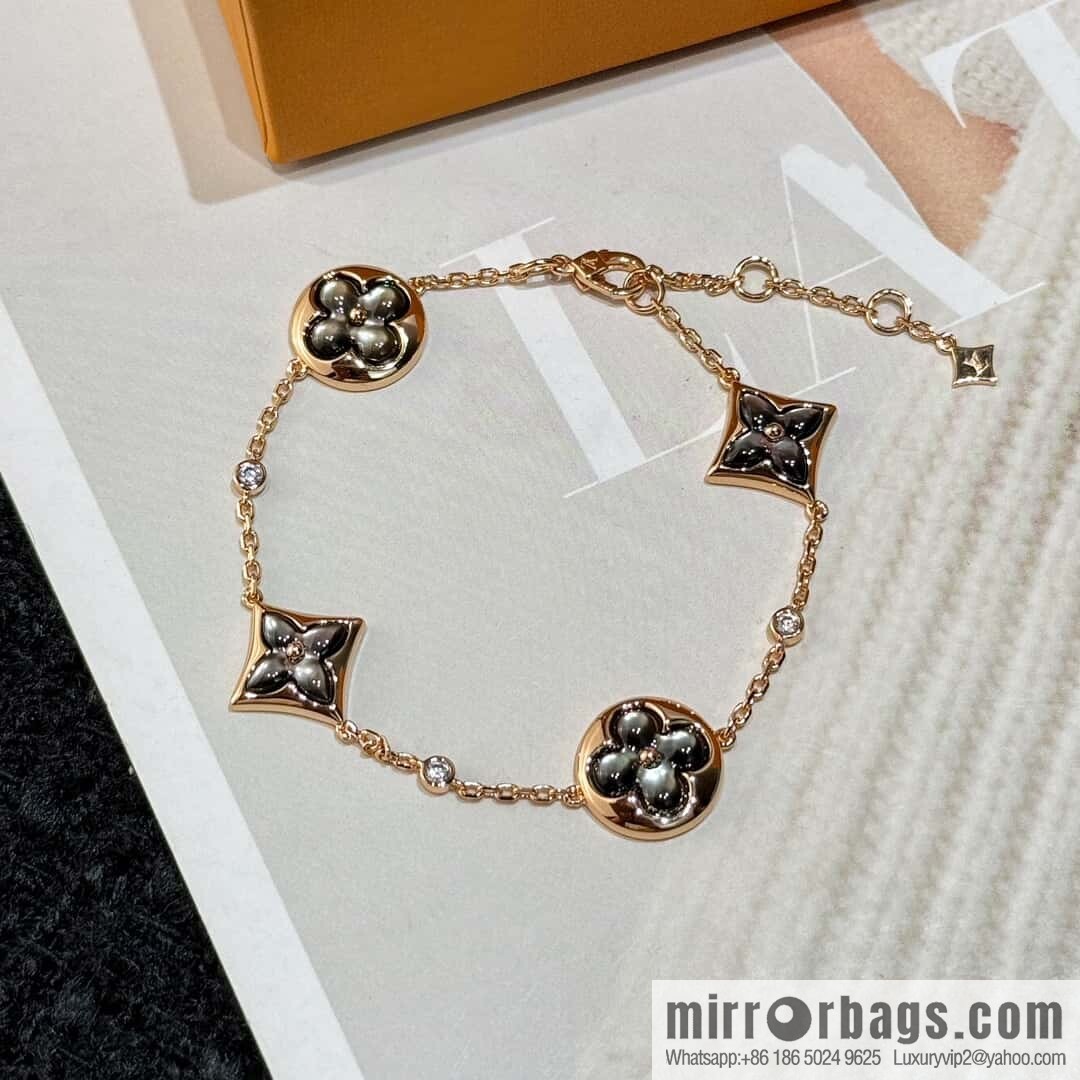 Louis Vuitton Louis Vuitton COLOR BLOSSOM BB MULTI-MOTIF Rhombus gray shell LV bracelet