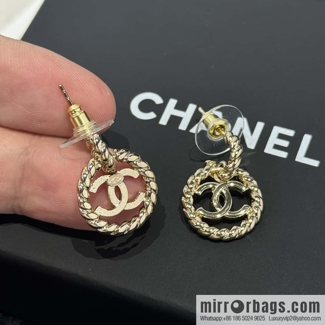 ❗️New ❗️☀️ New ☑️ Chanel C2 double c round hemp rope stud earrings ☀️