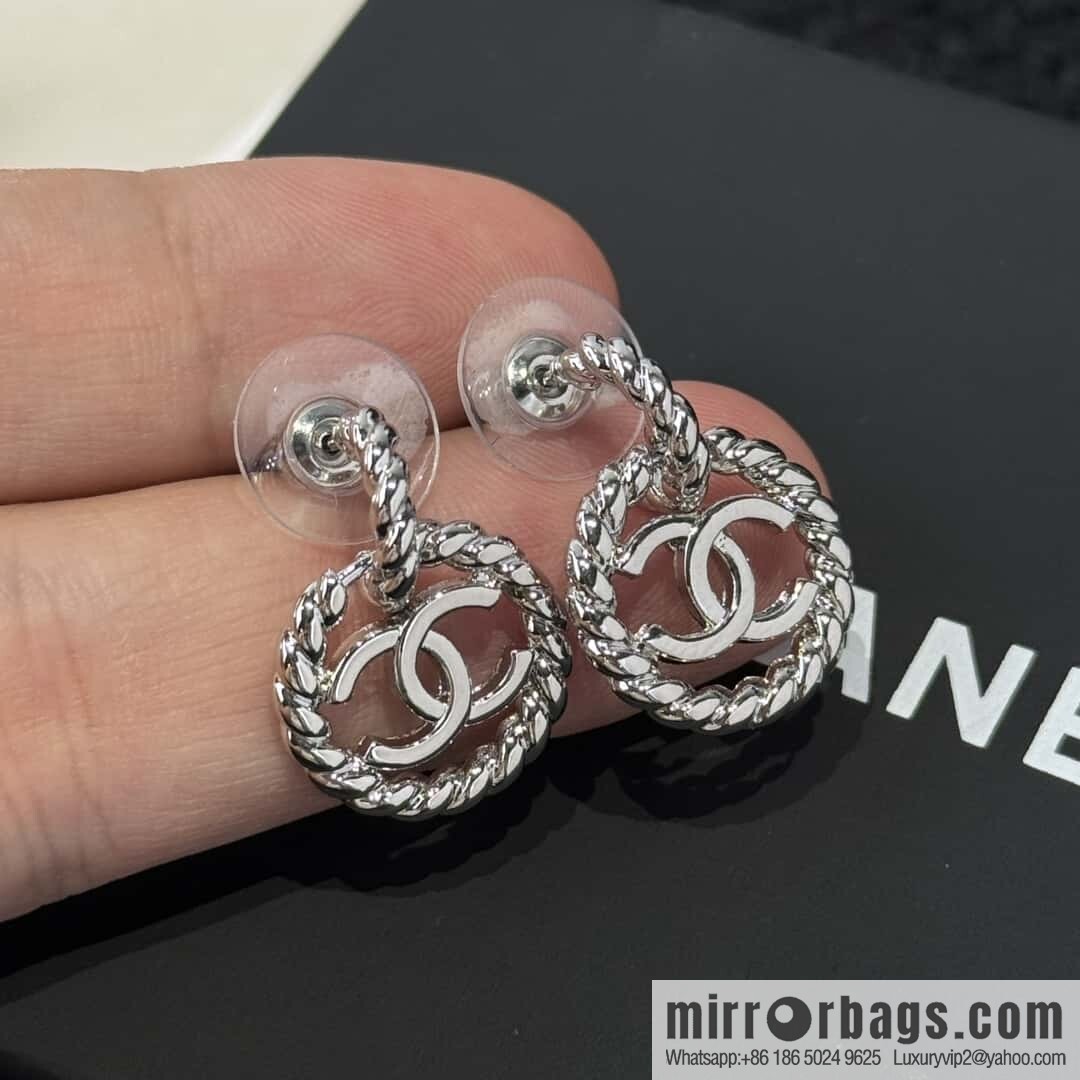 ❗️New ❗️☀️ New ☑️ Chanel C2 double c round hemp rope stud earrings ☀️
