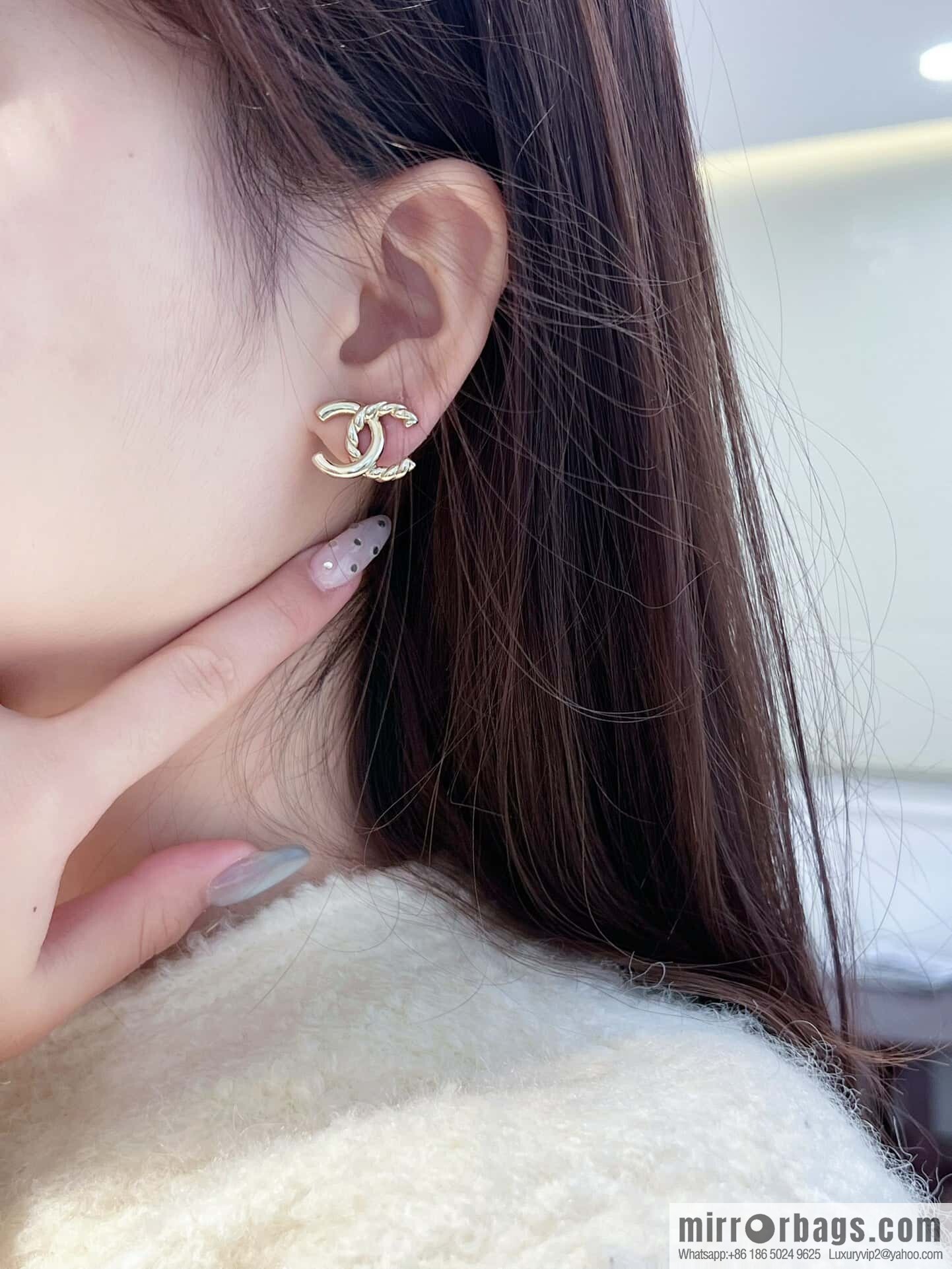 ❗️New ❗️☀️ New ☑️ Chanel C1 double c hemp rope stud earrings ☀️