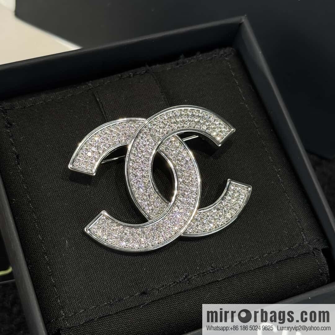❗️New ❗️☀️ New ☑️ Chanel Double C Full Diamond Brooch ☀️