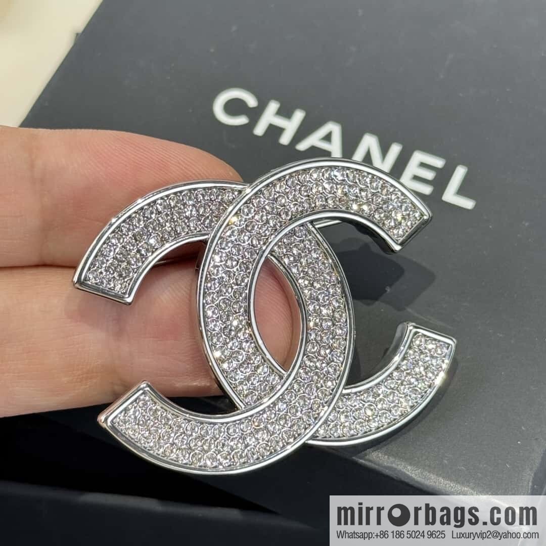 ❗️New ❗️☀️ New ☑️ Chanel Double C Full Diamond Brooch ☀️