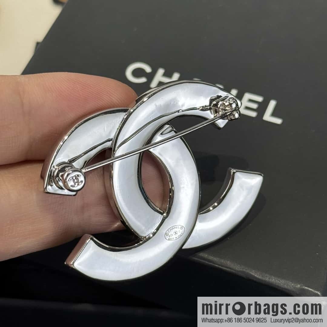 ❗️New ❗️☀️ New ☑️ Chanel Double C Full Diamond Brooch ☀️