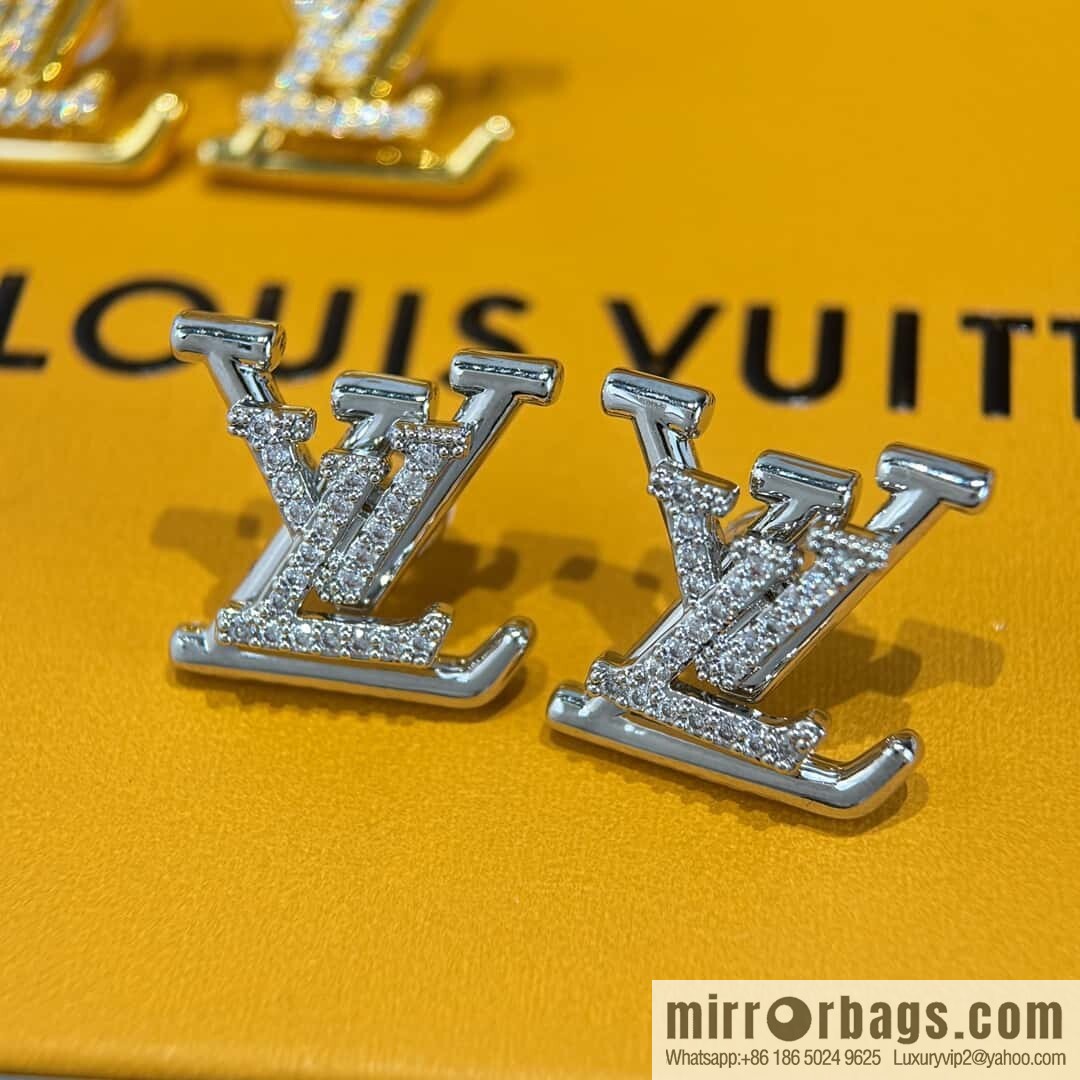 ❗️New ❗️ ☀ Louis Vuitton LV full diamond letter stud earrings ☀