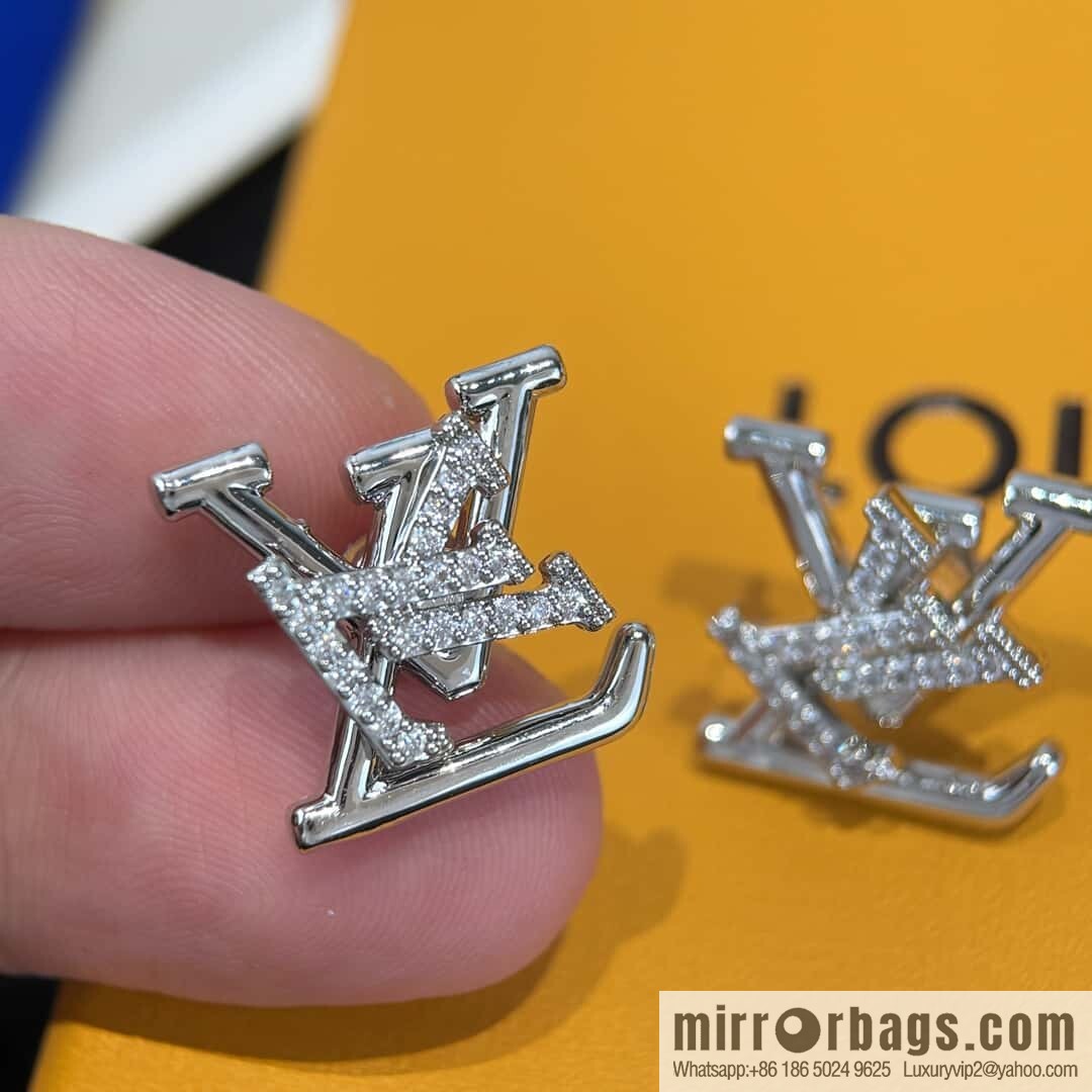 ❗️New ❗️ ☀ Louis Vuitton LV full diamond letter stud earrings ☀