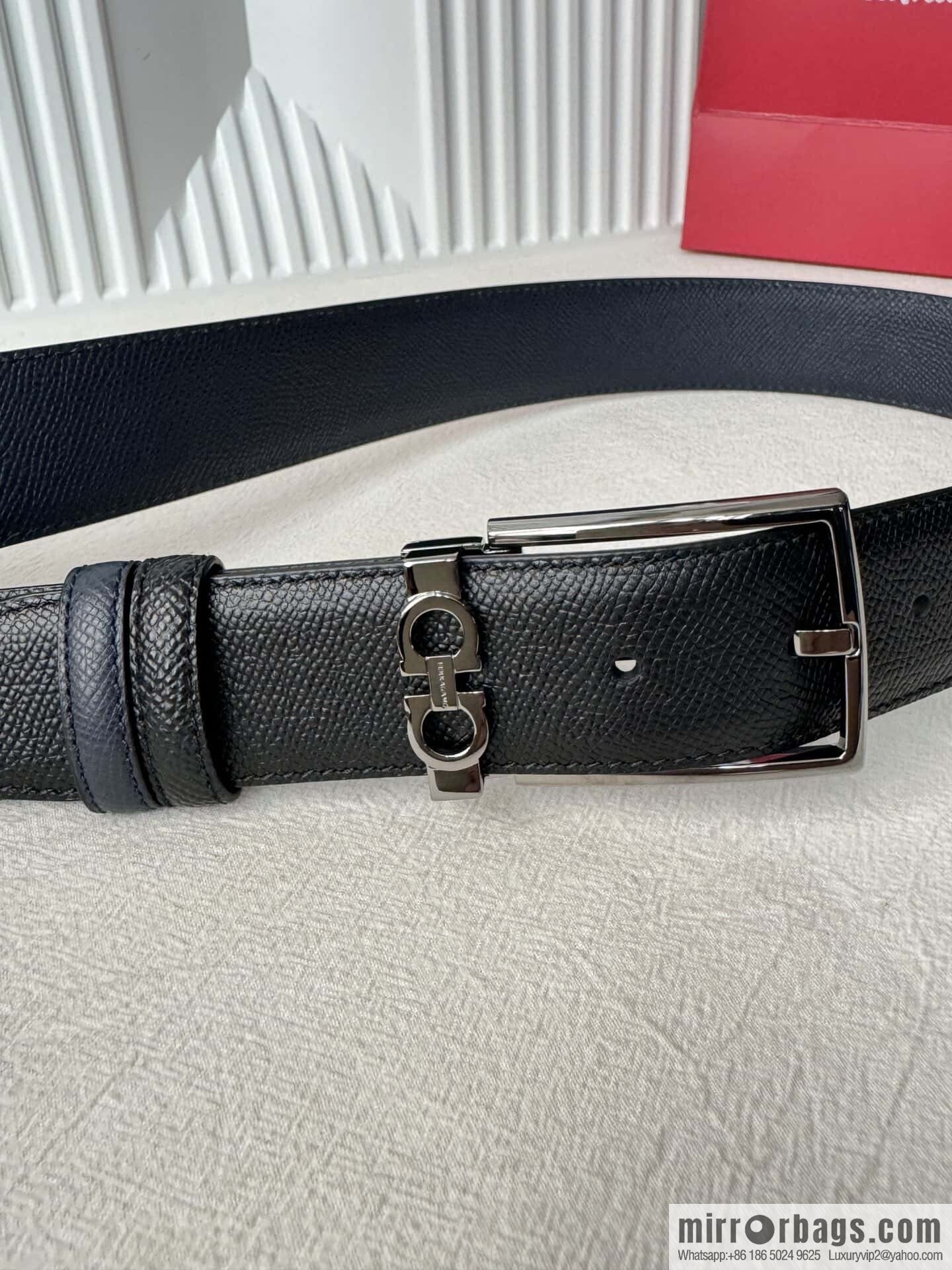 Ferragamo double-sided double-use imported cowhide cross texture, new logo pin-type metal buckle belt 3.5cm