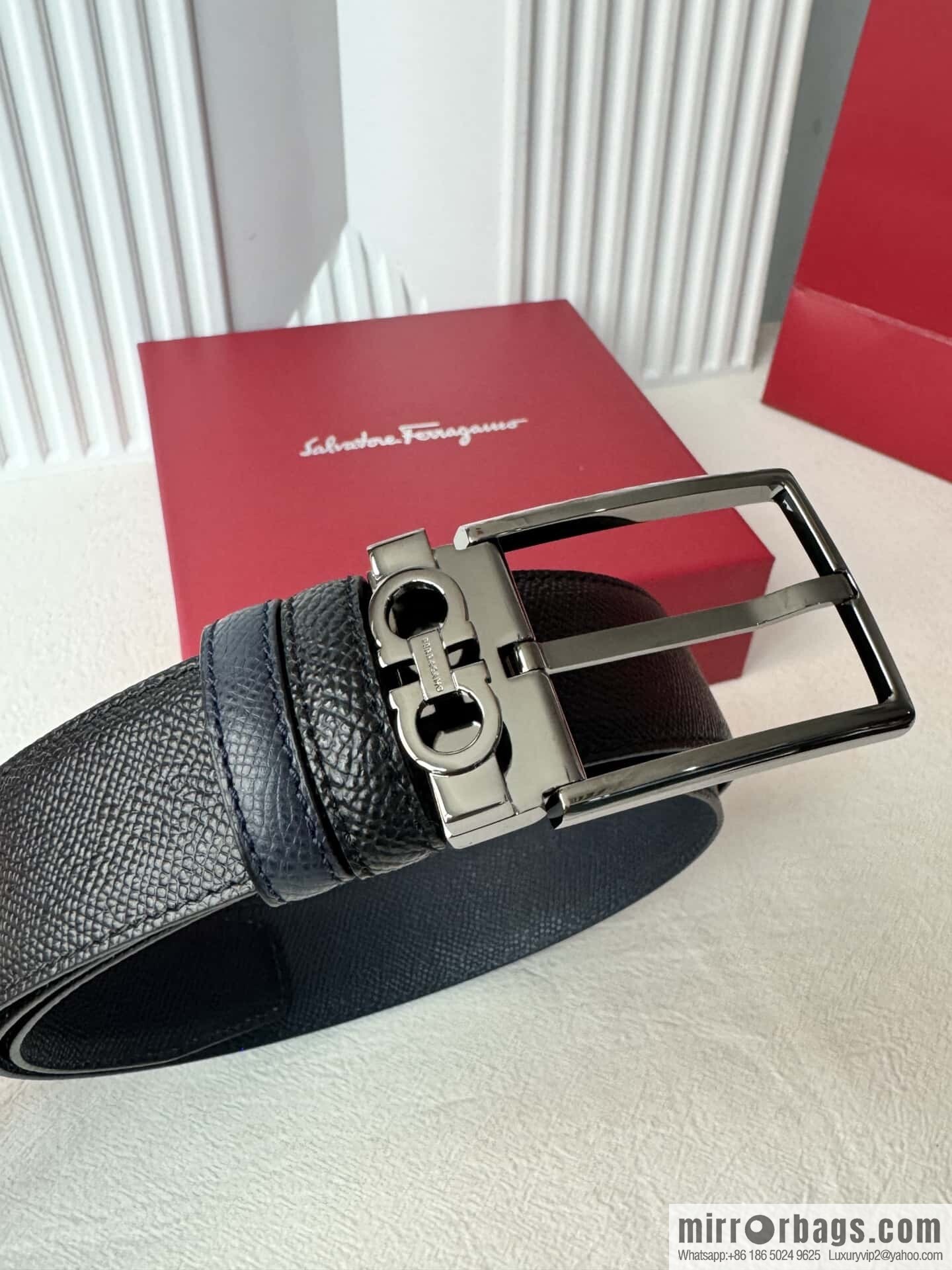 Ferragamo double-sided double-use imported cowhide cross texture, new logo pin-type metal buckle belt 3.5cm