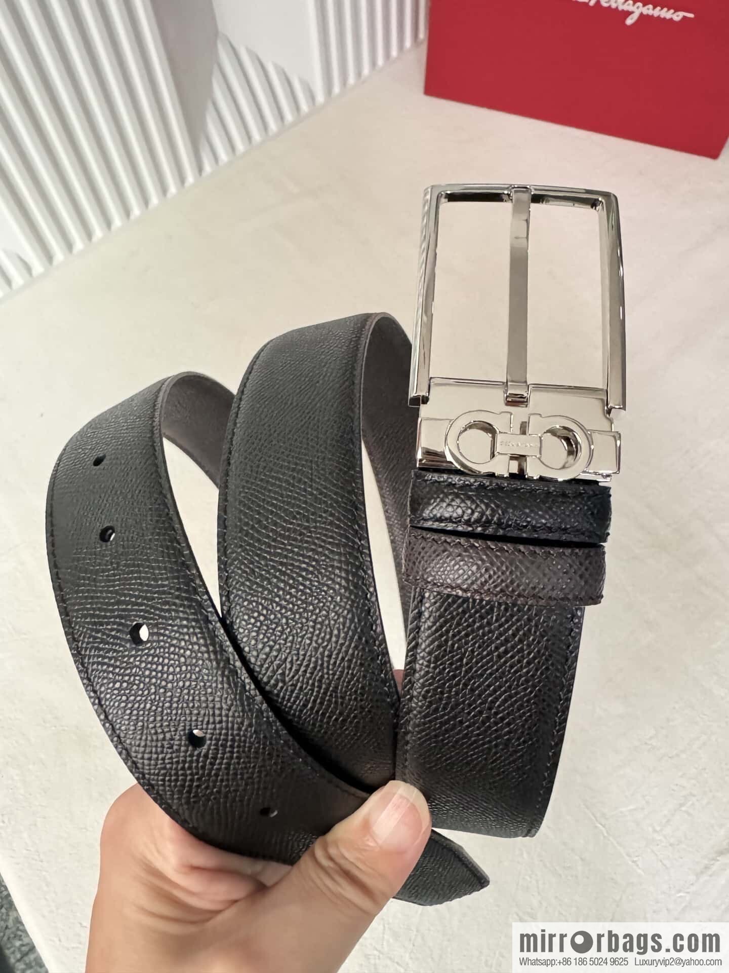 Ferragamo double-sided double-use imported cowhide cross texture, new logo pin-type metal buckle belt 3.5cm