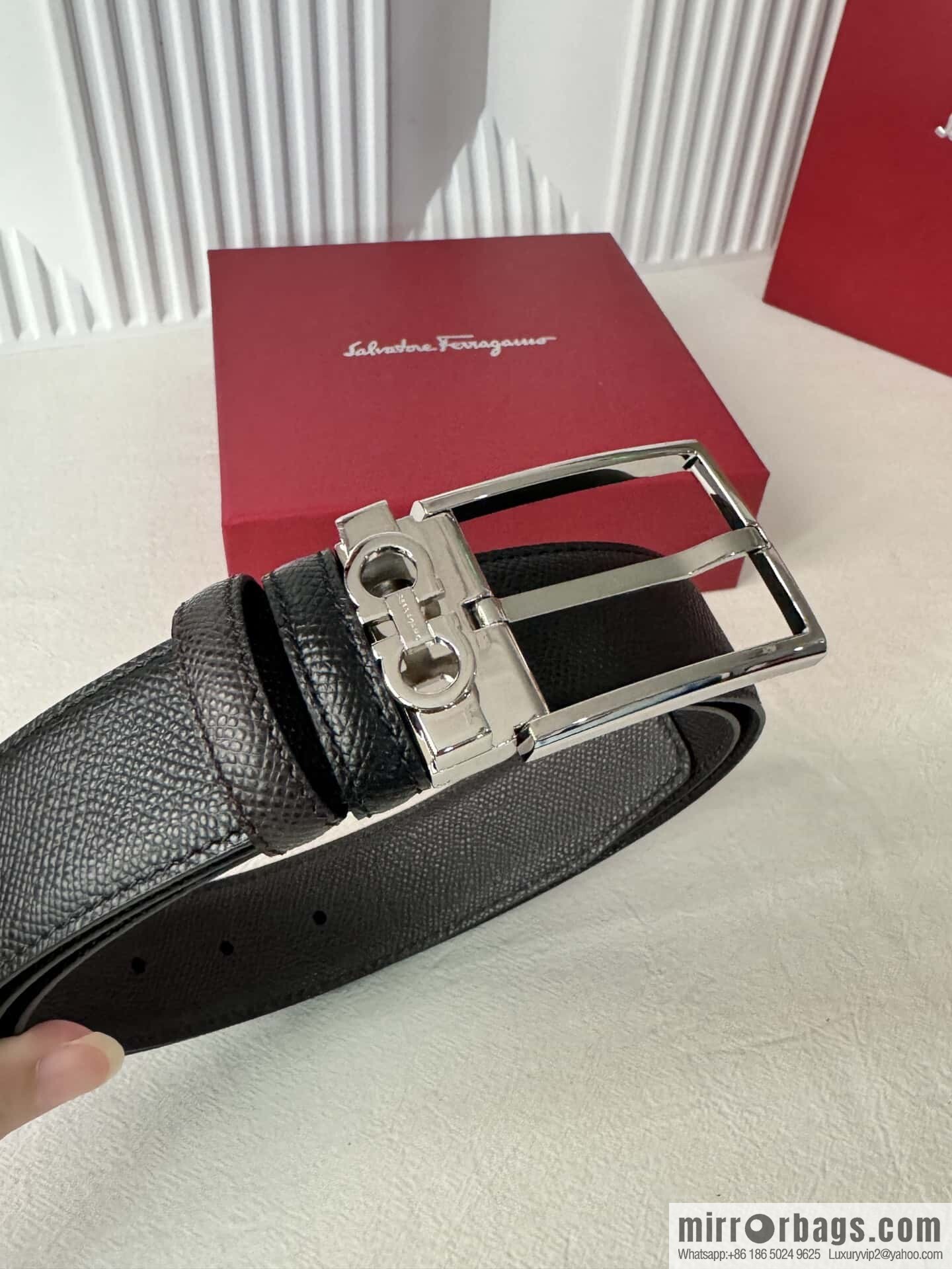 Ferragamo double-sided double-use imported cowhide cross texture, new logo pin-type metal buckle belt 3.5cm