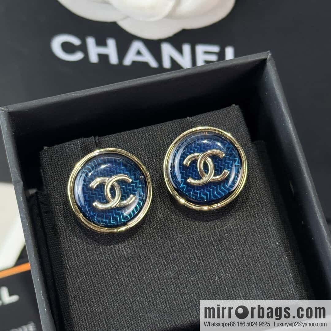 ❗️New ❗️☀️ new ☑️ chanel c1 double c round blue acrylic stud earrings ☀️