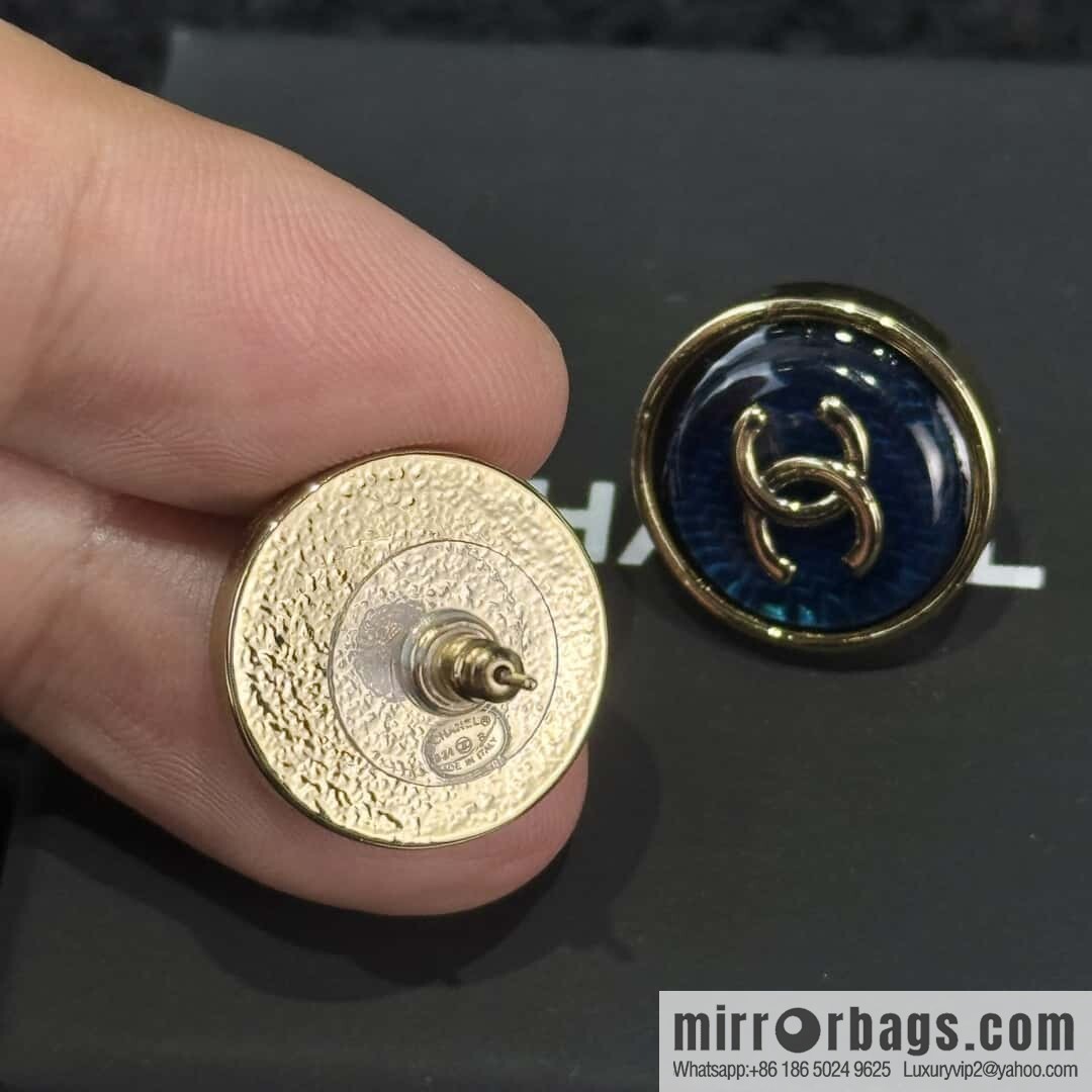 ❗️New ❗️☀️ new ☑️ chanel c1 double c round blue acrylic stud earrings ☀️