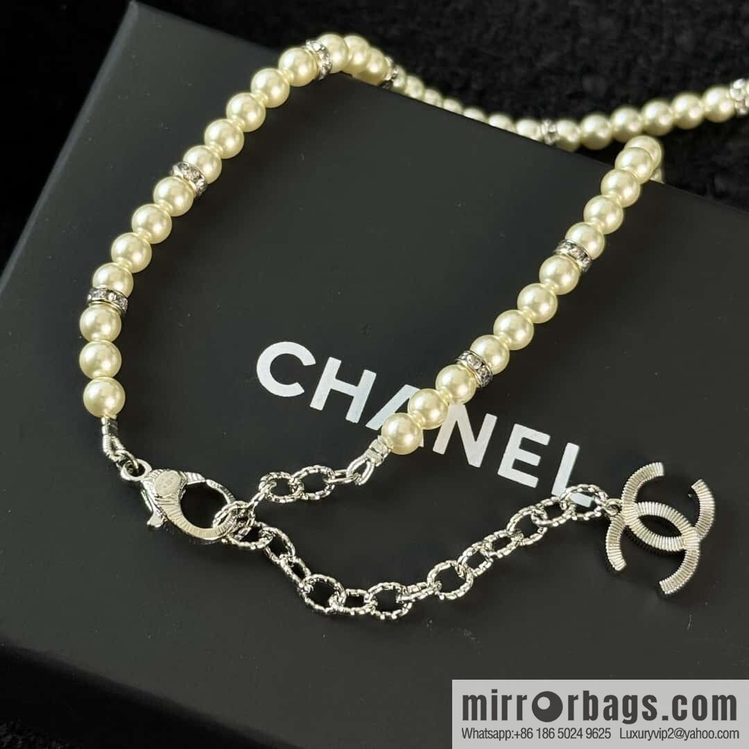 ❗️New ❗️☀️ New ☑️ Chanel Double C Clover Pearl Necklace ☀️