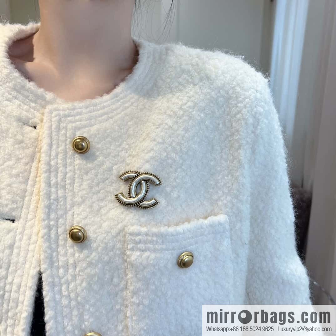 ❗️New ❗️☀️ New ☑️ Chanel Double C Brooch ☀️