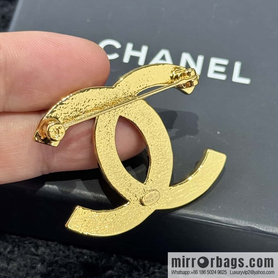 ❗️New ❗️☀️ New ☑️ Chanel Gold Double C Rhombus Brooch ☀️
