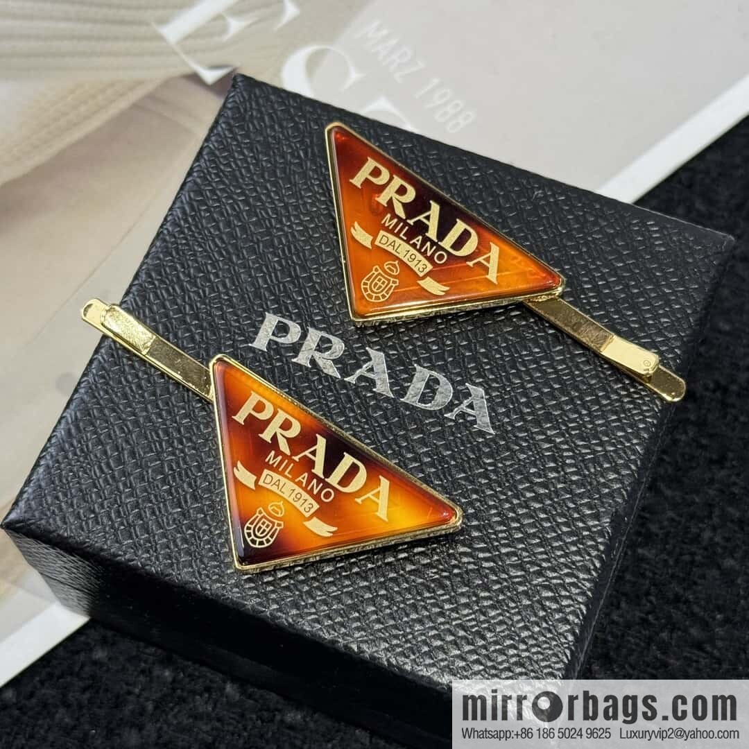 ❗️New ❗️ ☀️ PRADA Prada triangle standard, hairpin hairpin ☀️