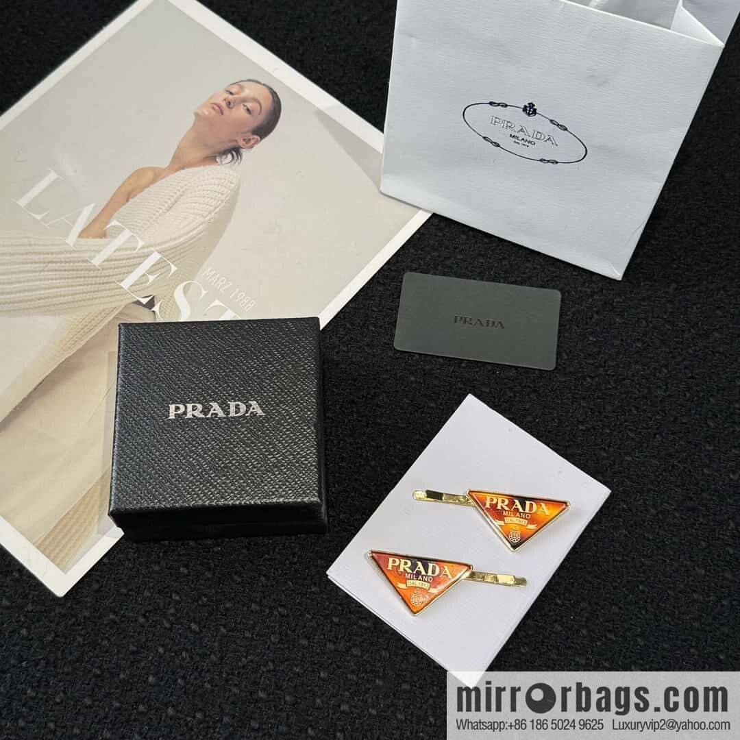 ❗️New ❗️ ☀️ PRADA Prada triangle standard, hairpin hairpin ☀️