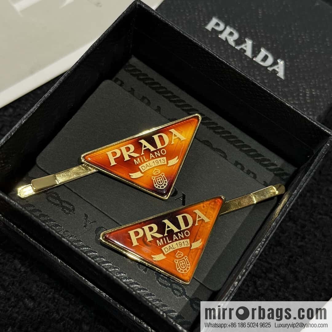❗️New ❗️ ☀️ PRADA Prada triangle standard, hairpin hairpin ☀️