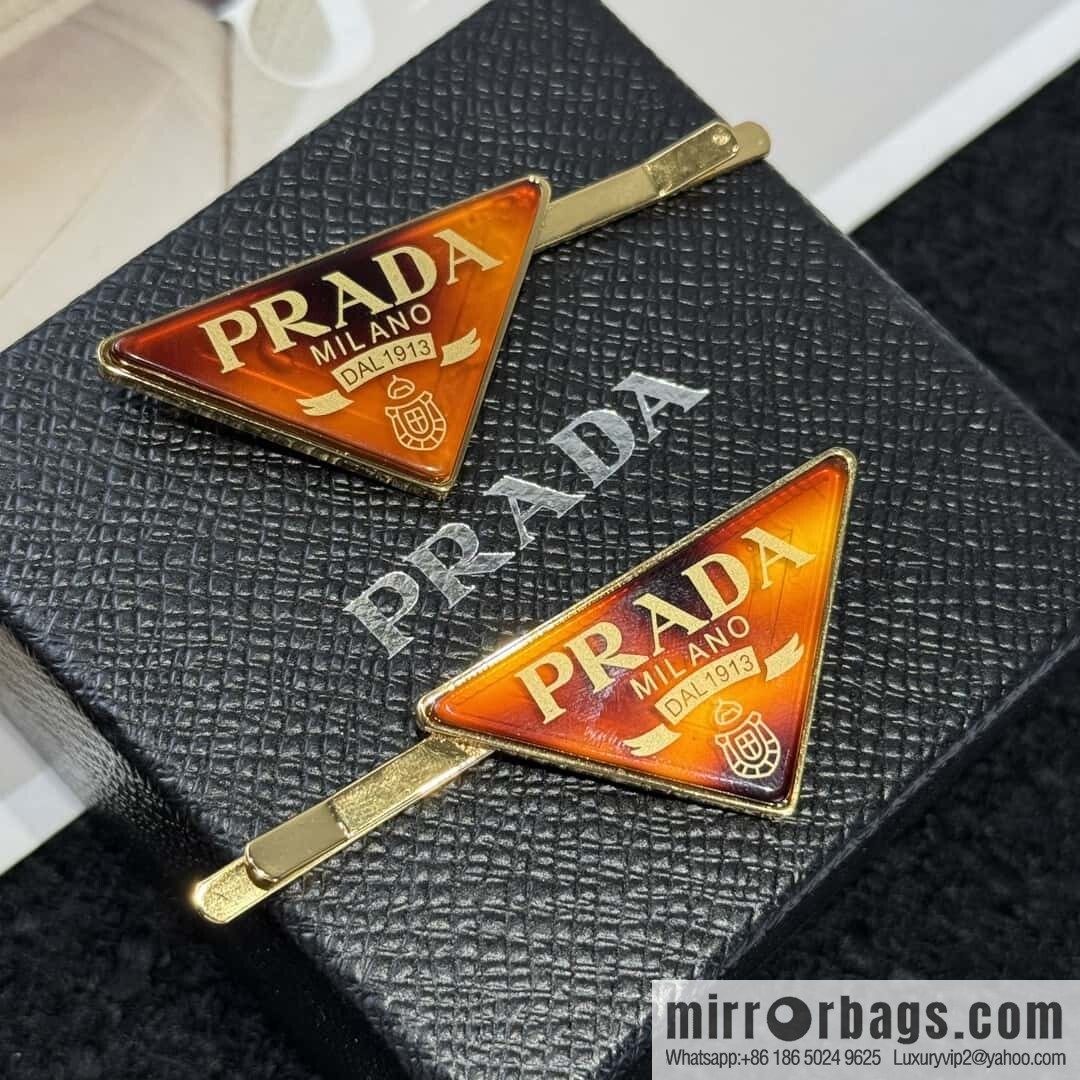 ❗️New ❗️ ☀️ PRADA Prada triangle standard, hairpin hairpin ☀️