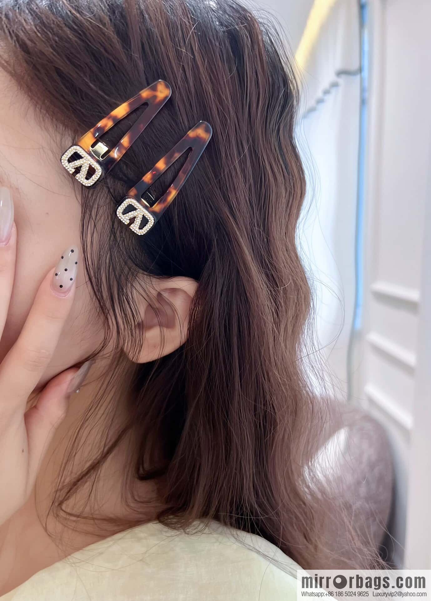 ❗️New ❗️ New ☑️ VALENTINO Valentino hairpin hairpin