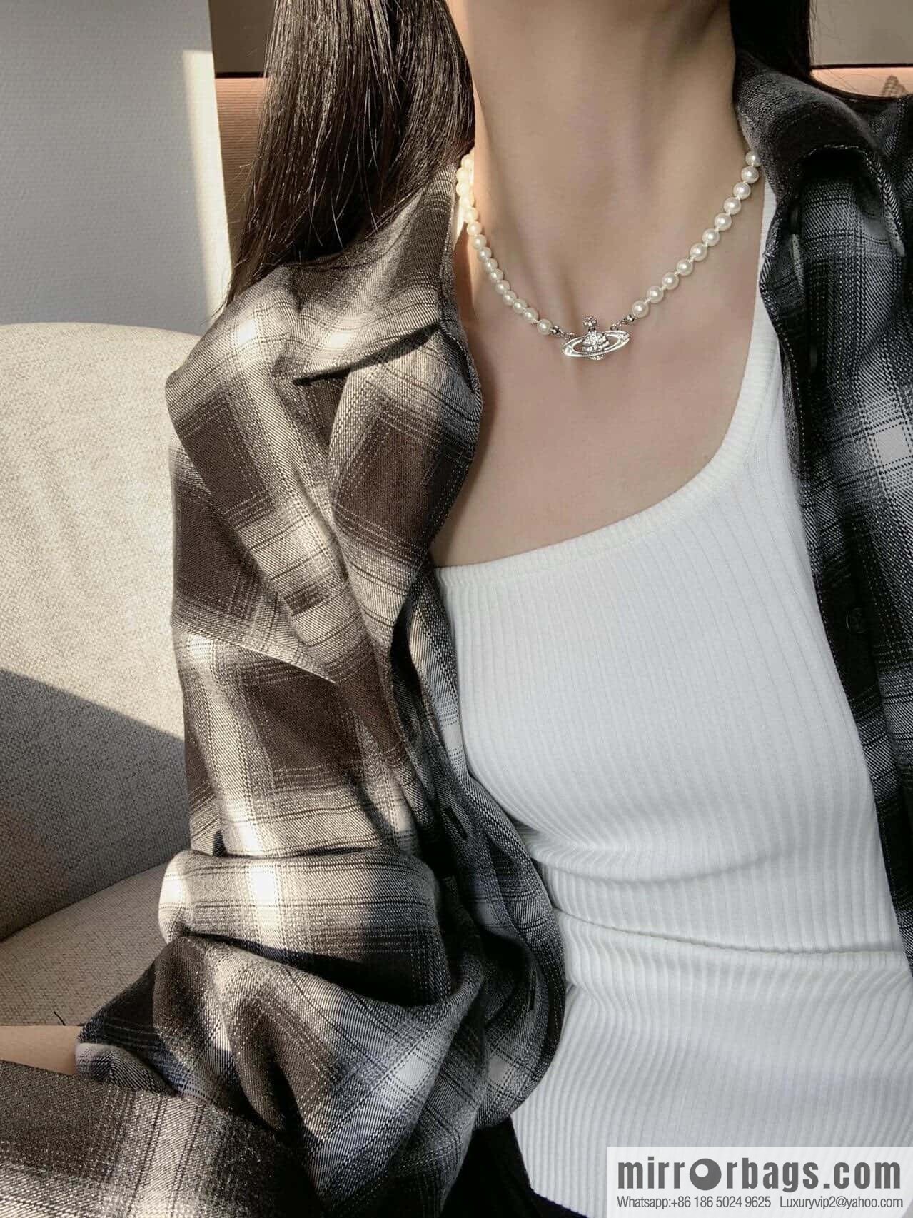 ❗️New ❗️ New ☑️ Vivienne Westwood Queen Mother Pin Full Diamond Saturn Pearl Necklace