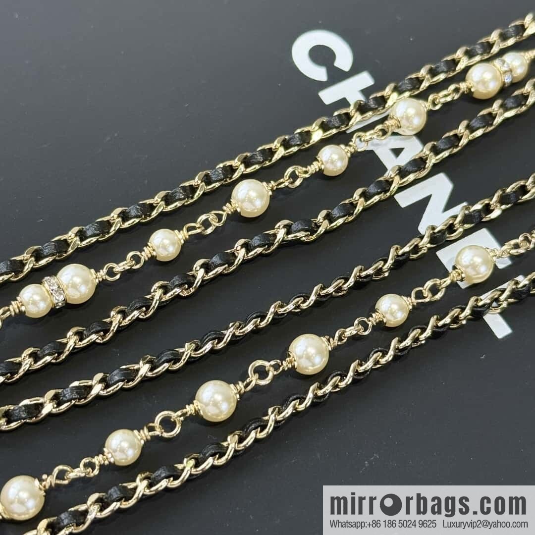 ❗️New ❗️☀️ new ☑️ Chanel double c three-layer black leather rope pearl necklace sweater chain ☀️