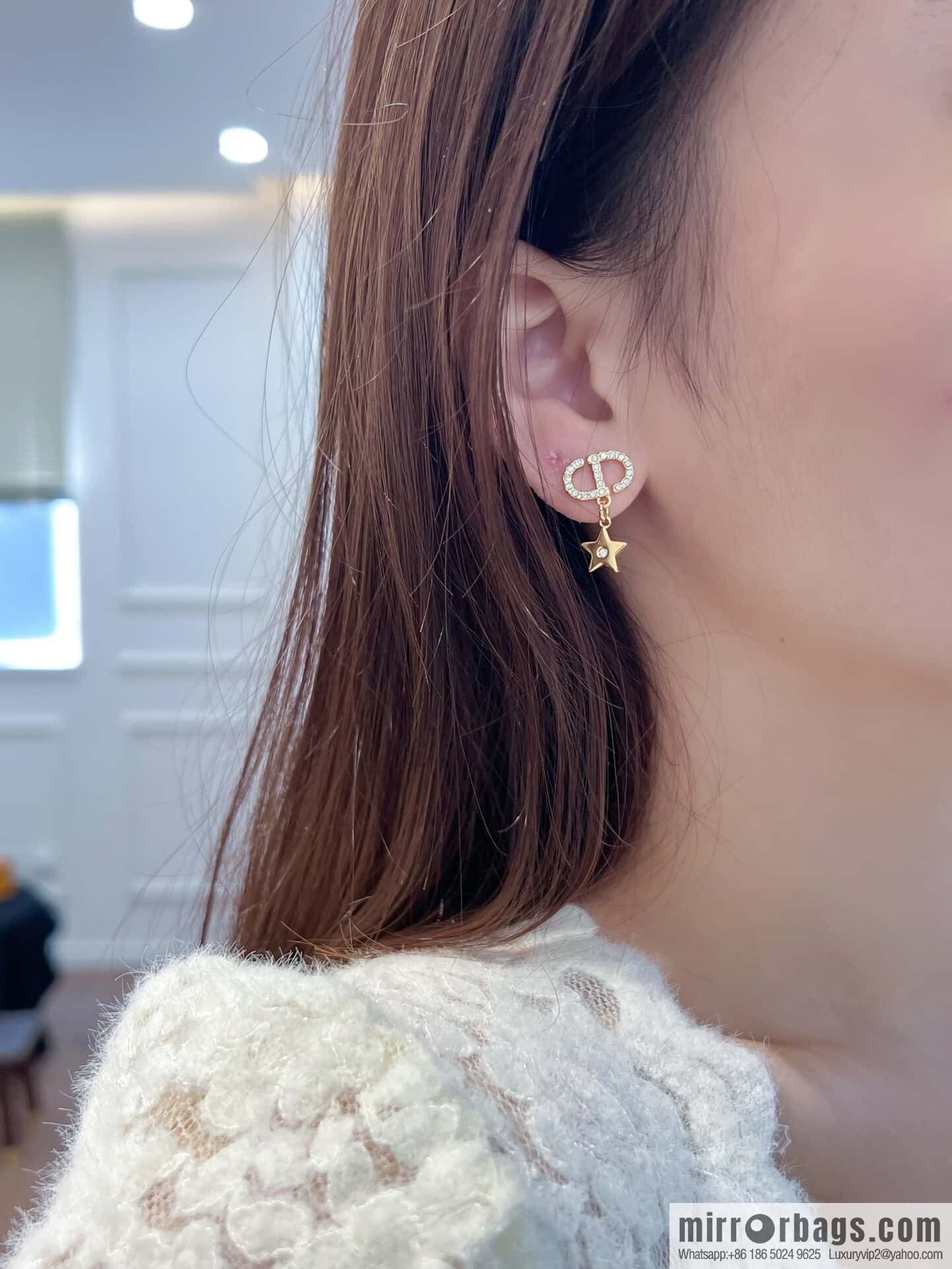 New ☑️ Dior asymmetrical pentagram peach heart four-leaf clover stud earrings