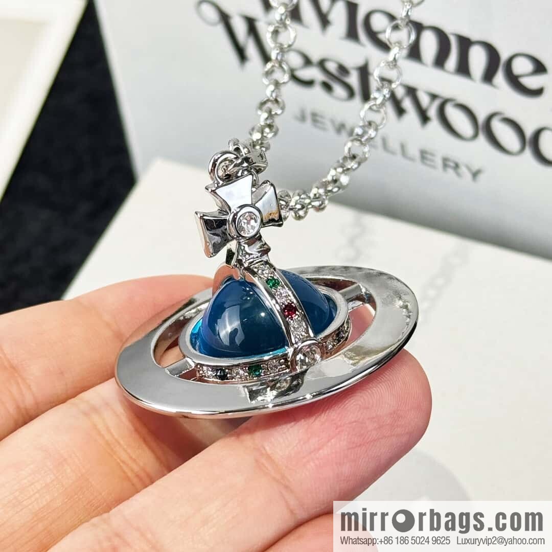 ❗️New ❗️ New ☑️ Vivienne Westwood Queen Mother Blue Saturn Necklace