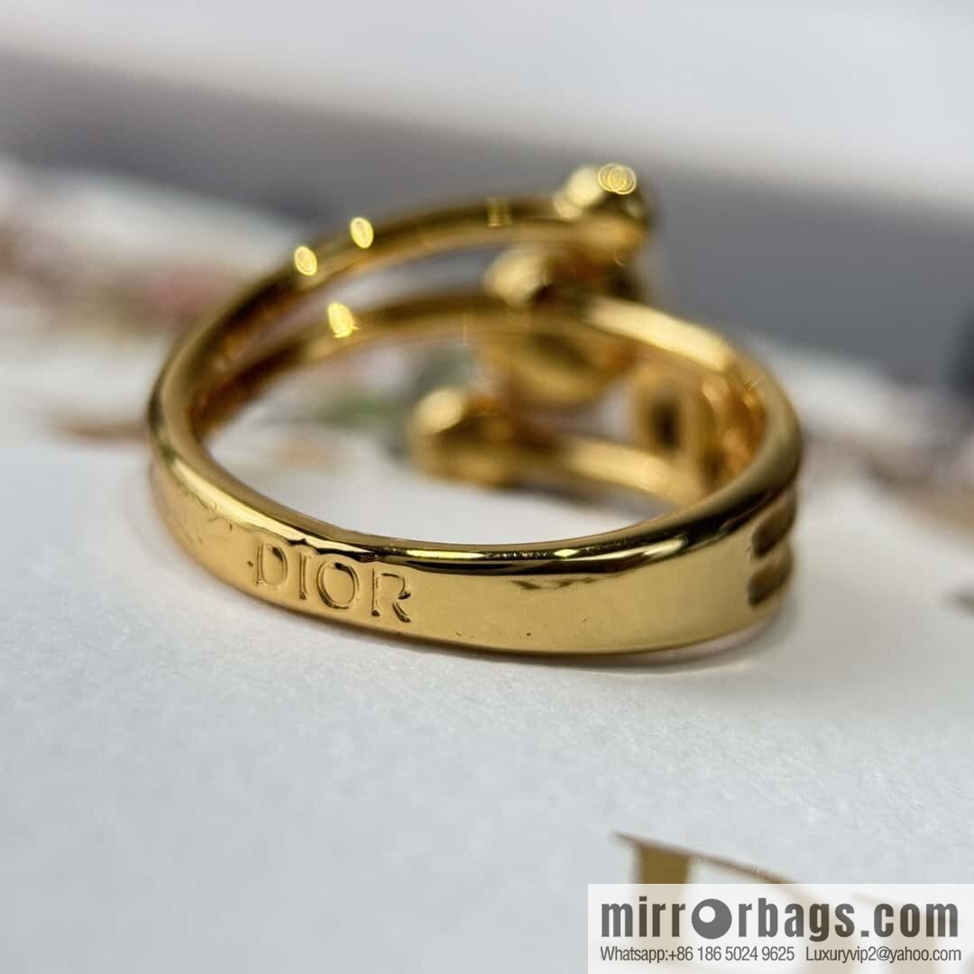 New ☑️ DIOR CD Pearl Ring