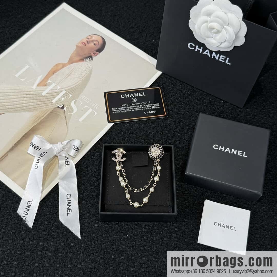 ❗️New ❗️ ☀️ New ☑️ Chanel Double C Pearl Double Brooch ☀️