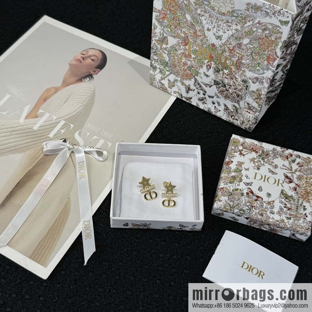 ❗️New ❗️ ☀️ new ☑️ Dior pearl CD pentagram ⭐ star stud earrings ☀️