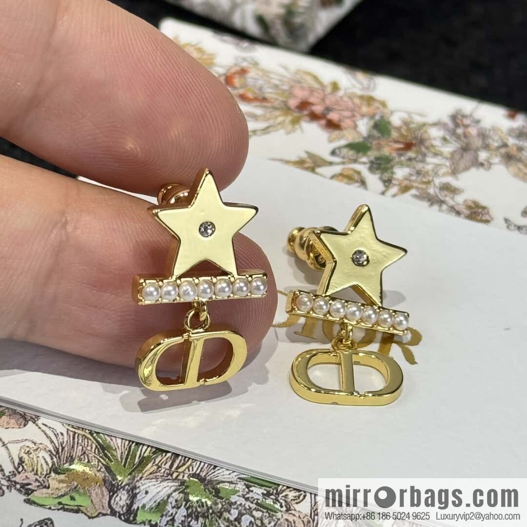 ❗️New ❗️ ☀️ new ☑️ Dior pearl CD pentagram ⭐ star stud earrings ☀️