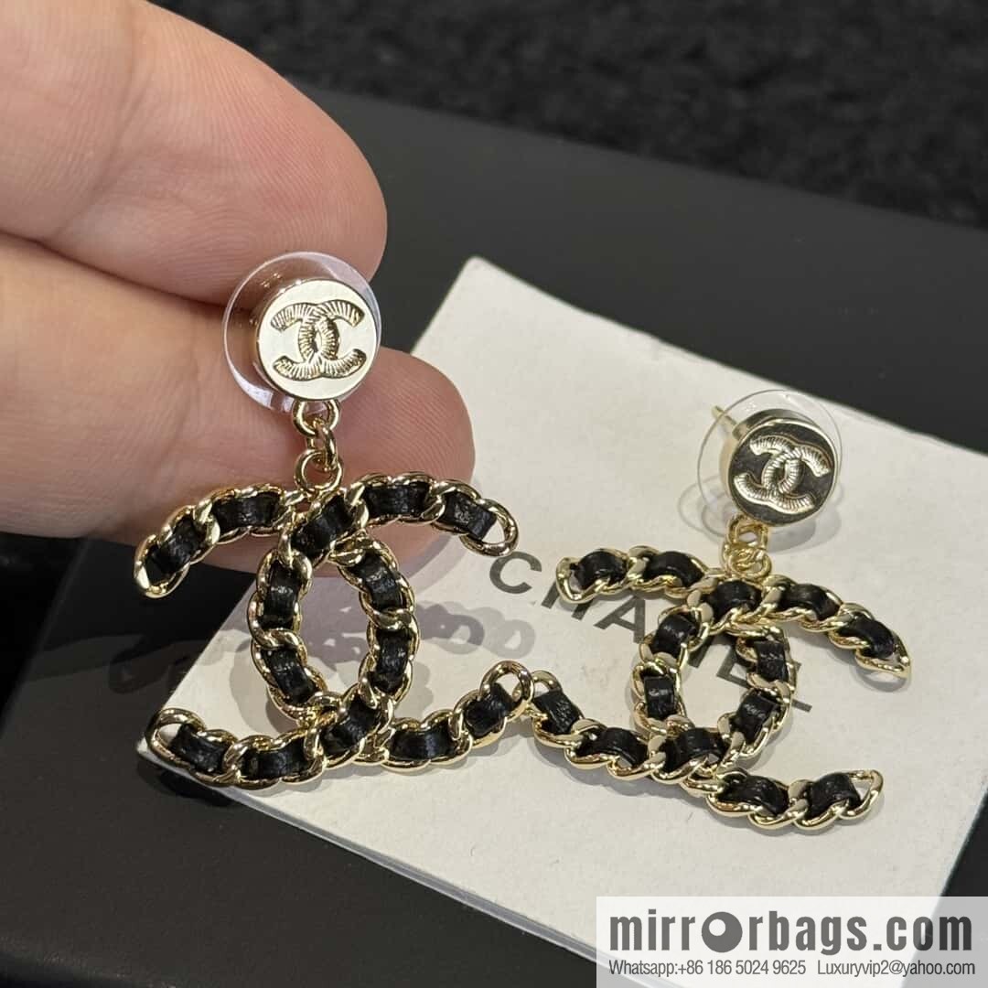 ❗️New ❗️ ☀️ new ☑️ Chanel c2 double c black leather rope stud earrings ☀️