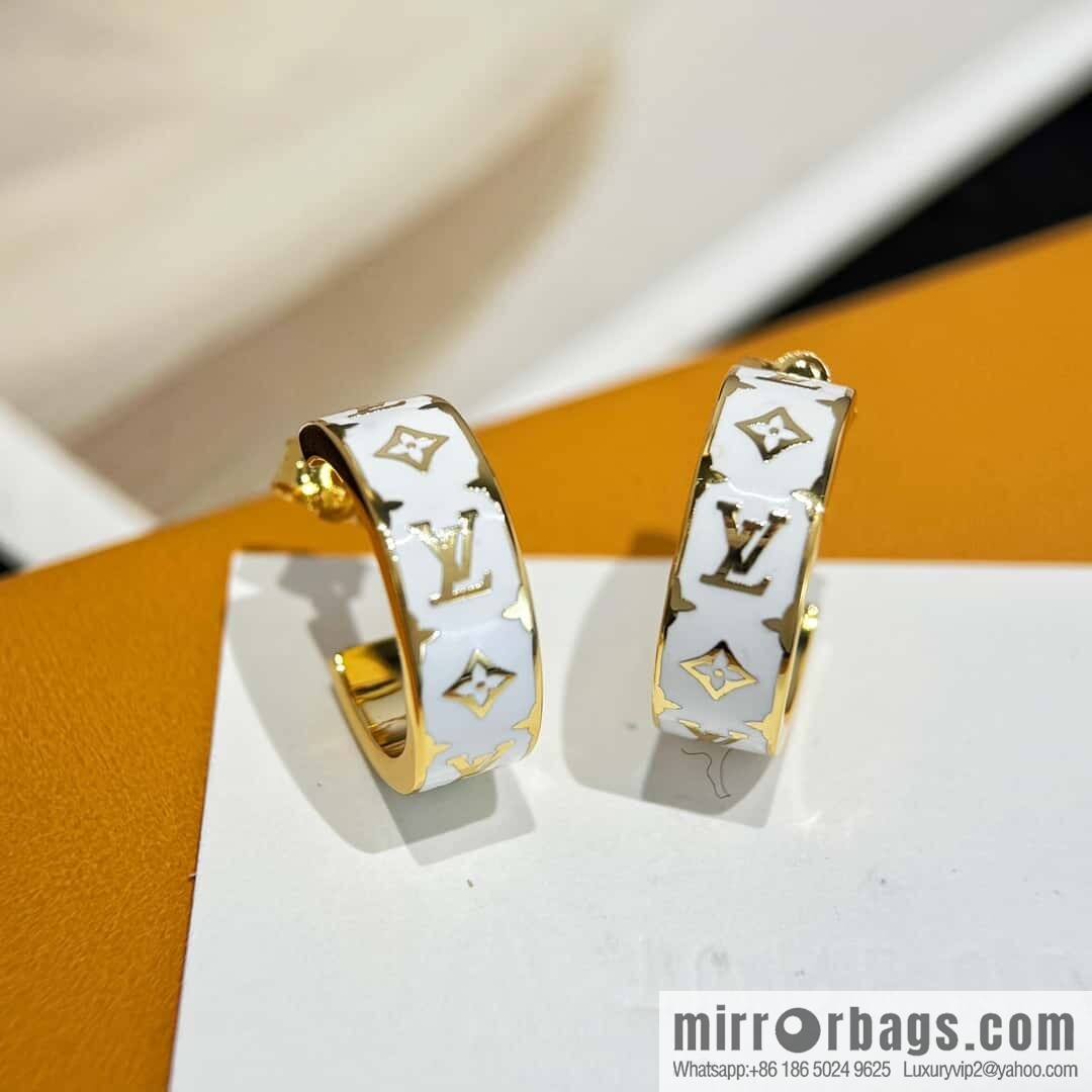 ❗️New ❗️ ☀ Original ☀ Louis Vuitton LV stud earrings ☀