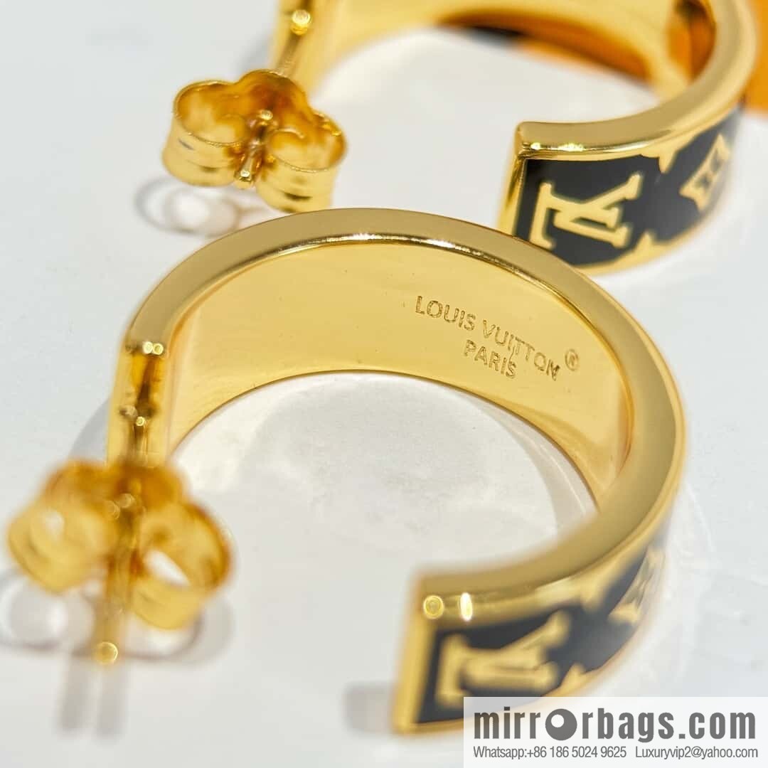 ❗️New ❗️ ☀ Original ☀ Louis Vuitton LV stud earrings ☀