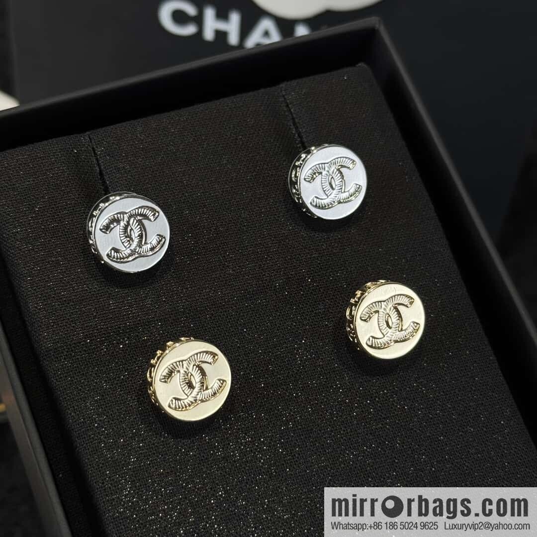 ❗️New ❗️ ☀️ new ☑️ Chanel double c round button stud earrings ☀️