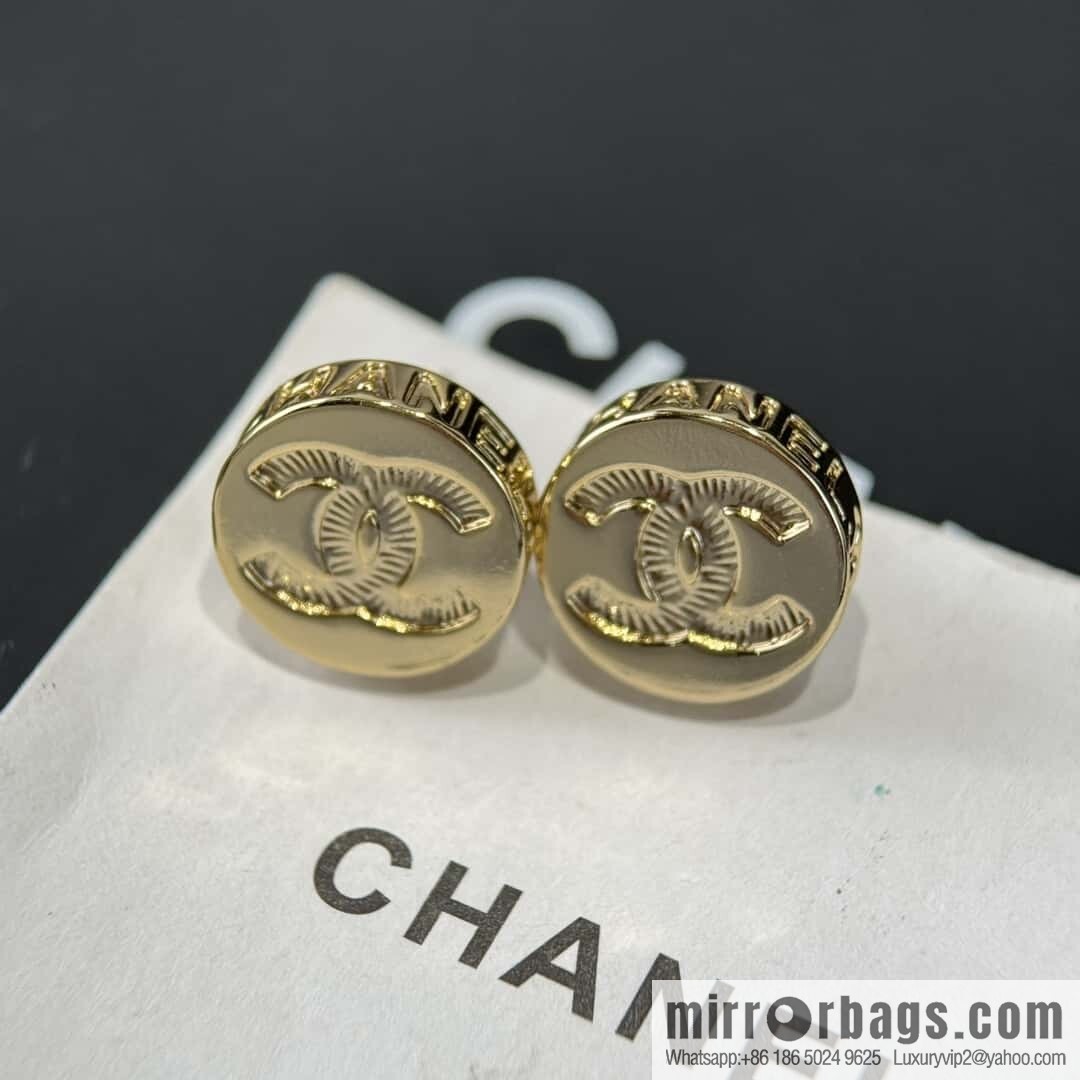 ❗️New ❗️ ☀️ new ☑️ Chanel double c round button stud earrings ☀️