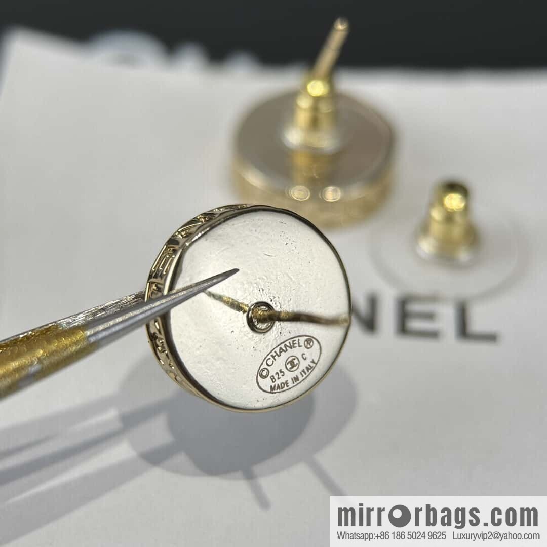 ❗️New ❗️ ☀️ new ☑️ Chanel double c round button stud earrings ☀️