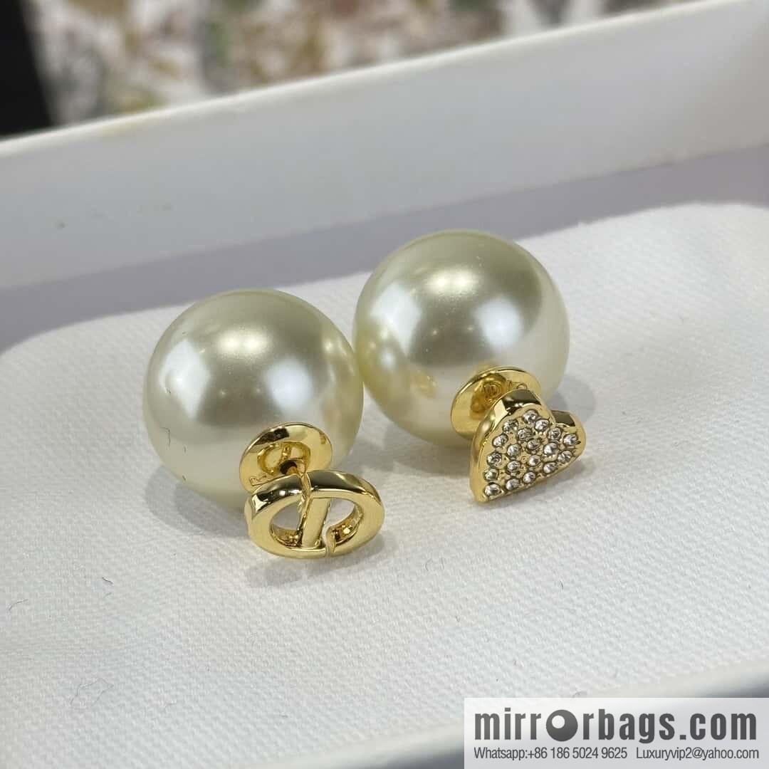 ❗️New ❗️ ☀️ New ☑️ Dior Dior size pearl peach heart love CD stud earrings ☀️
