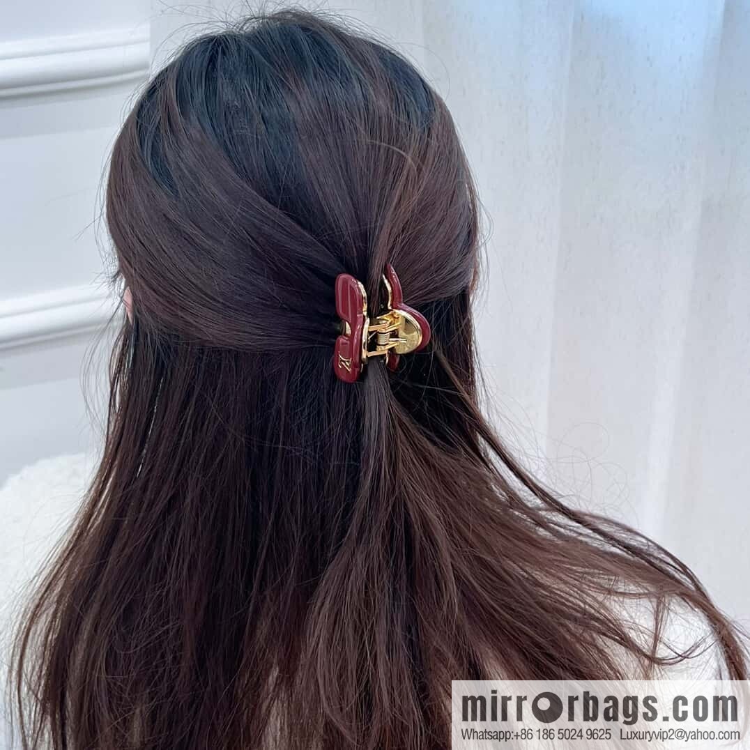 ❗️New ❗️ ☀ Original ☀ Louis Vuitton LV hair grab hairpin hairpin ☀