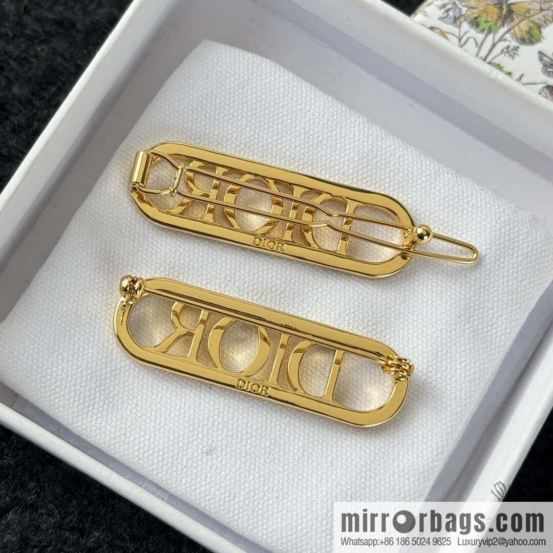 ❗️New ❗️ ☀️ New ☑️ DIOR letter hairpin hairpin brooch ☀️
