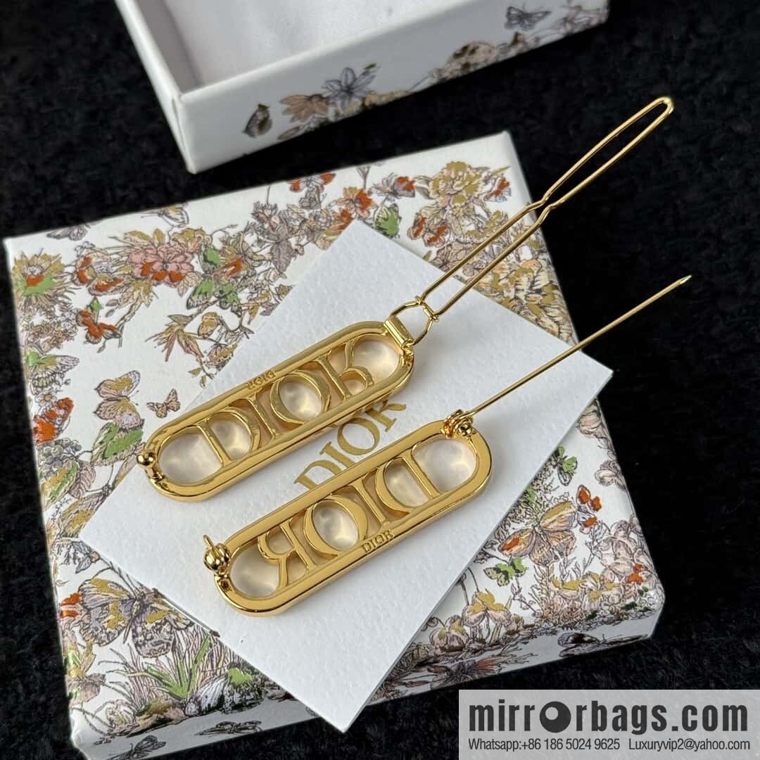❗️New ❗️ ☀️ New ☑️ DIOR letter hairpin hairpin brooch ☀️