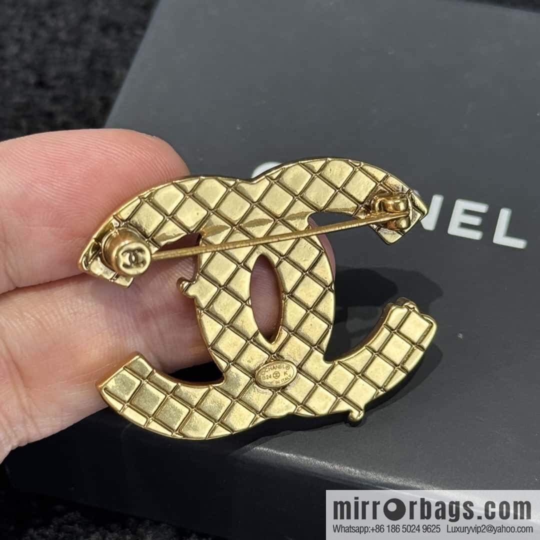❗️New ❗️ ☀️ new ☑️ Chanel double c brooch ☀️