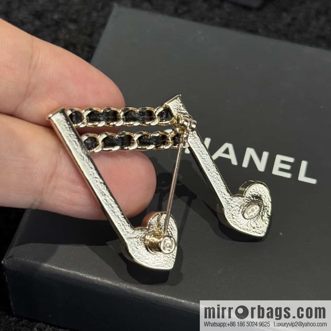 ❗️New ❗️ ☀️ new ☑️ Chanel double c music note brooch ☀️