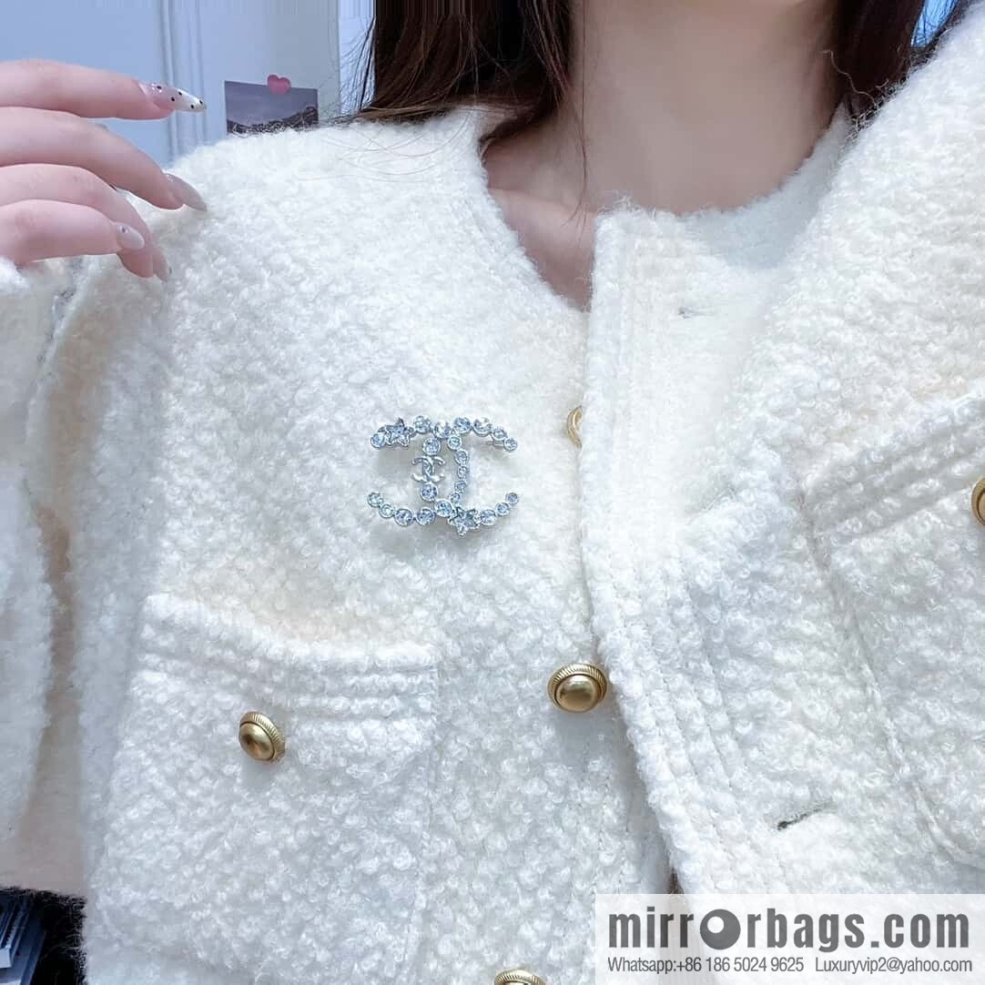 ❗️New ❗️ ☀️ new ☑️ Chanel double c brooch ☀️