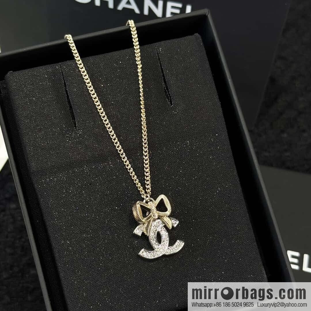 ❗️New ❗️☀️ New ☑️ Chanel Double C Clover Necklace ☀️