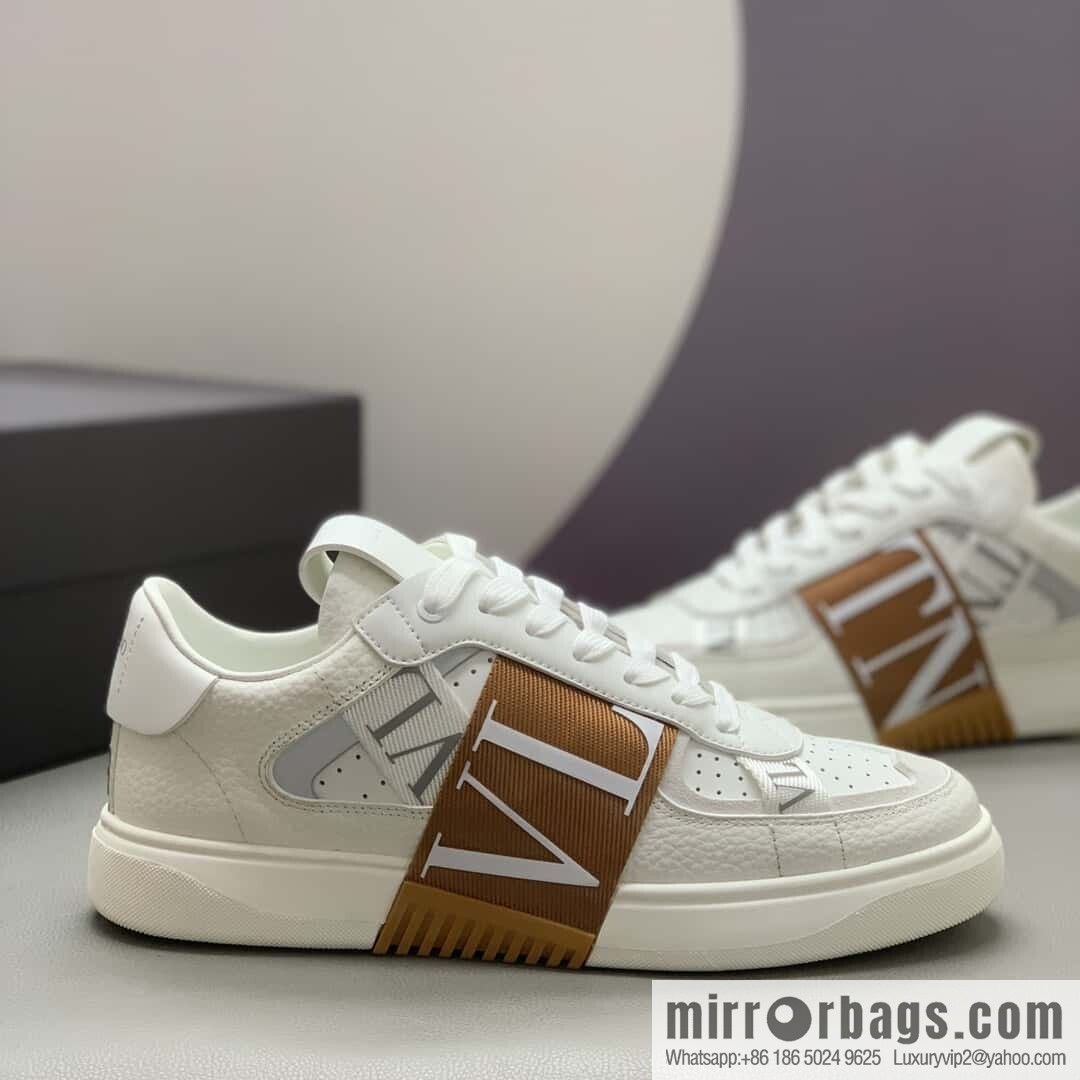 Valentino 🔥 men's and women's sneakers