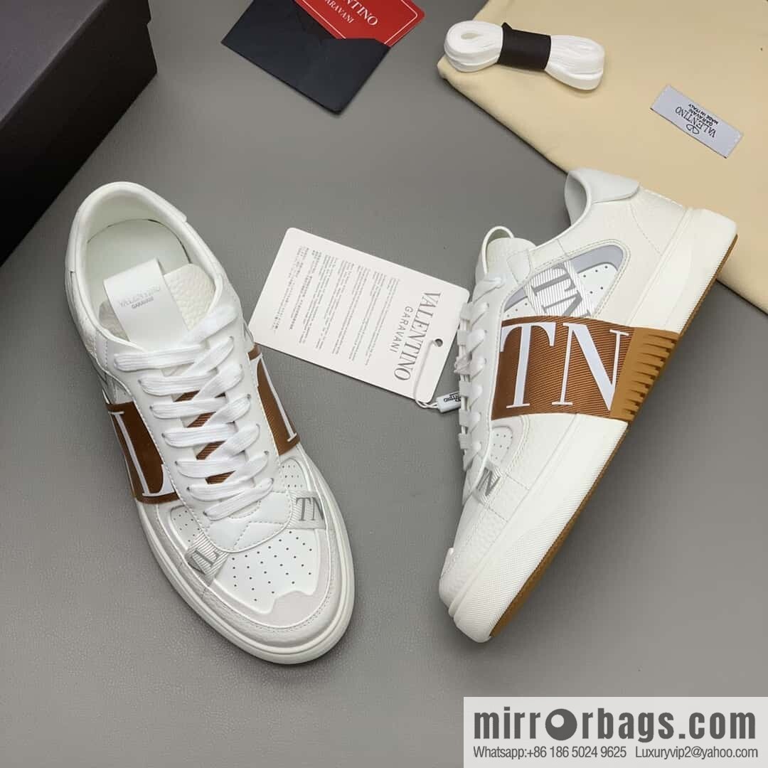 Valentino 🔥 men's and women's sneakers