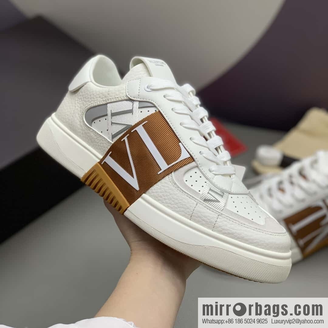 Valentino 🔥 men's and women's sneakers