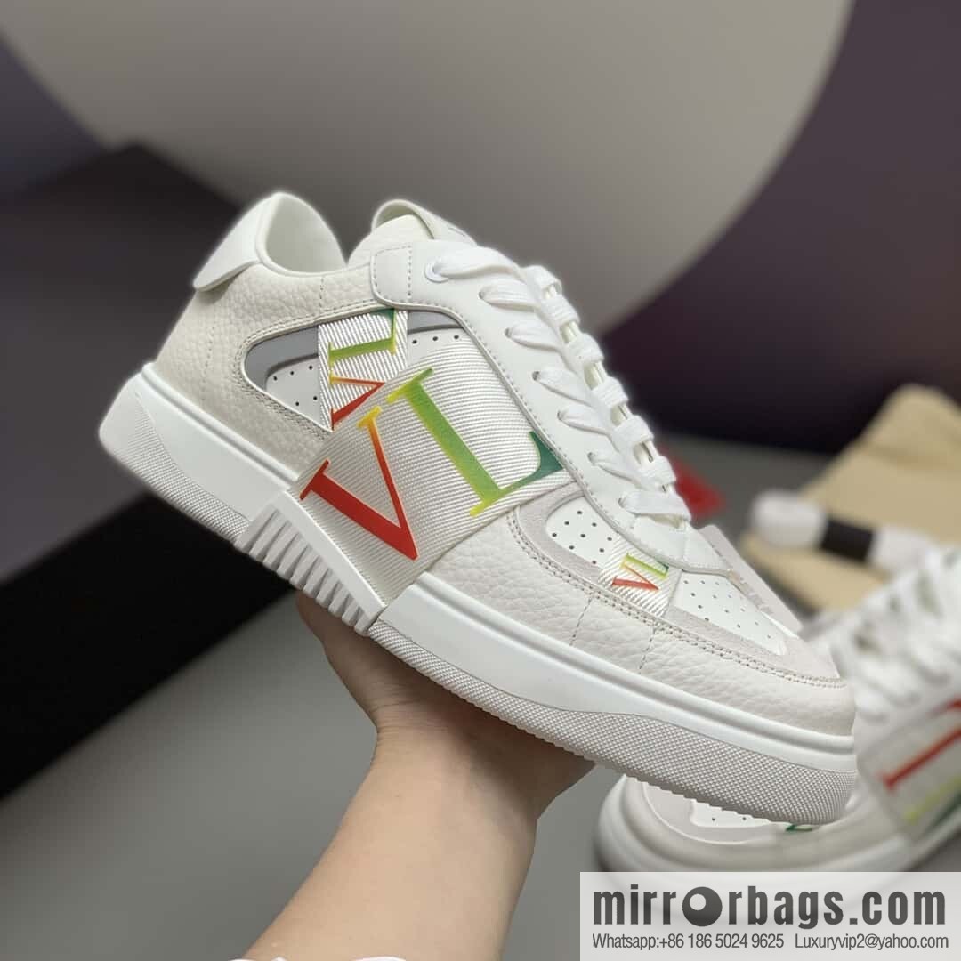 Valentino 🔥 men's and women's sneakers
